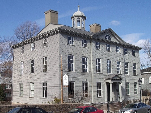 the jeremiah lee mansion